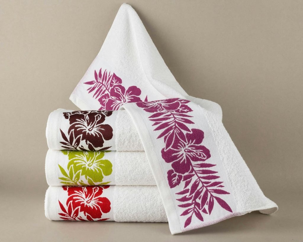 Soft towels with delicate floral patterns